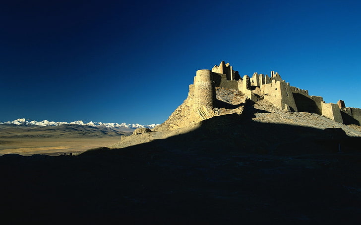 beige castle, desert, shade, sand, evening, fort, mountain, tower