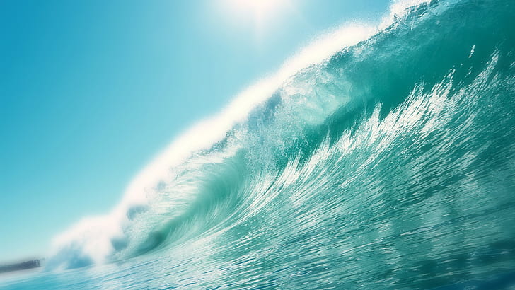 Sea wave water