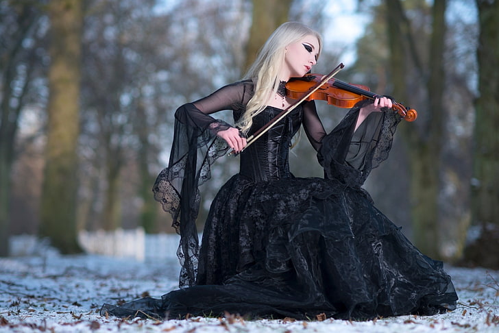 violin, women, women outdoors, Gothic, snow, wood, beauty, forest, HD wallpaper