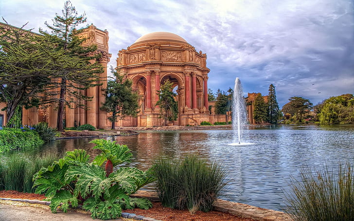 San Francisco, The Palace of Fine Arts, temple and fountain surrounded by trees