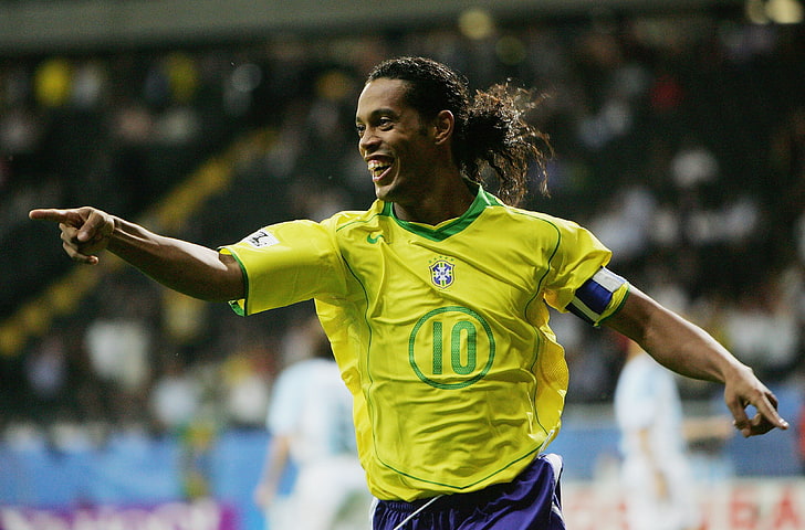 30 Ronaldinho HD Wallpapers and Backgrounds