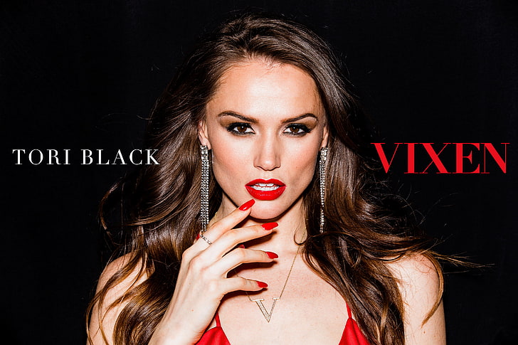 2880x900px | free download | HD wallpaper: Tori Black, model, women,  actress, pornstar, looking at viewer | Wallpaper Flare