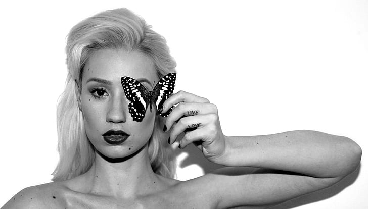 iggy azalea, model, person, butterfly, photos, bw, grayscale photo of person holding butterfly, HD wallpaper