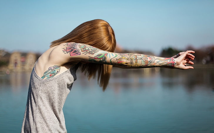 women's grey tank top, tattoo, women outdoors, Suicide Girls