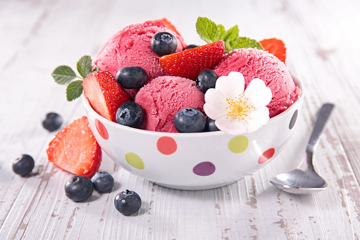 strawberry ice cream, berries, fresh, dessert, sweet, berry fruit, HD wallpaper