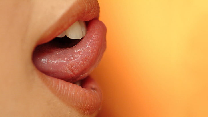 women's tongue, Breanne Benson, closeup, orange background, human body part, HD wallpaper