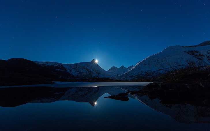body of water, landscape, night, Moon, mountains, reflection