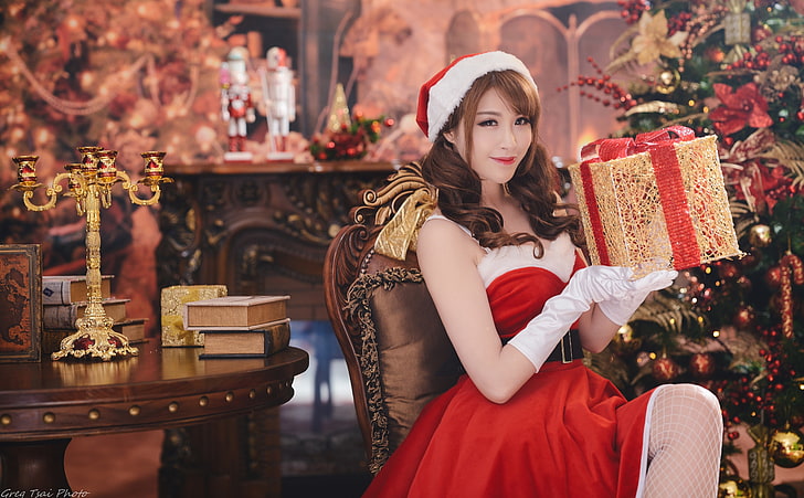 Christmas Santa Girl Dress, Holidays, Beautiful, Woman, Present, HD wallpaper