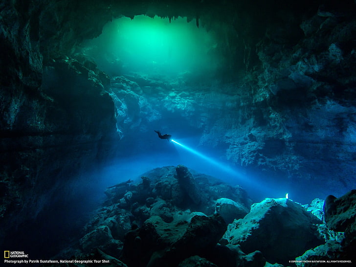 Cave Diving in Tulum Mexico-2013 National Geograph.., person underwater, HD wallpaper