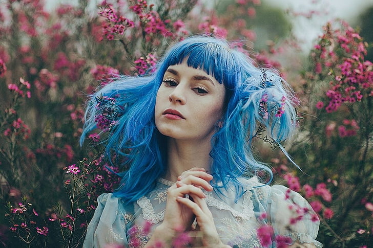 women, women outdoors, blue hair, dyed hair, flowers, one person