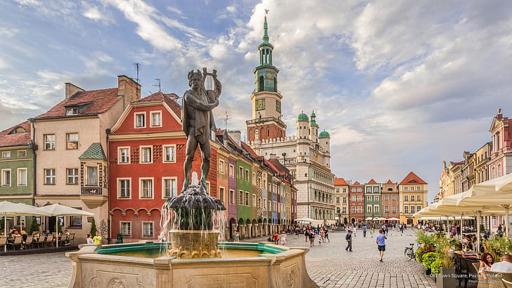 Old Town Square, Poznan, Poland, Europe