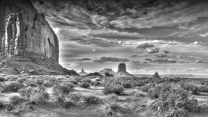 Monument Valley BW Desert HDR HD, grayscale photo of monument valley