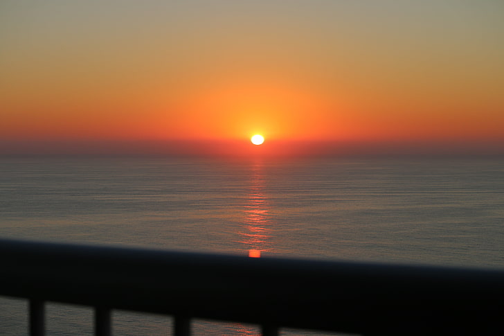 photo of golden hour, Myrtle Beach SC , sky, Sun, horizon, sea