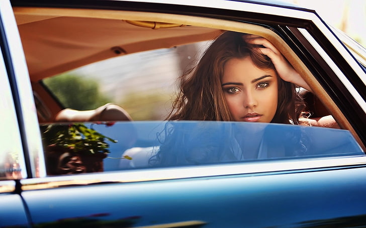 women, brunette, car, looking at viewer, women with cars, airbrushed, HD wallpaper