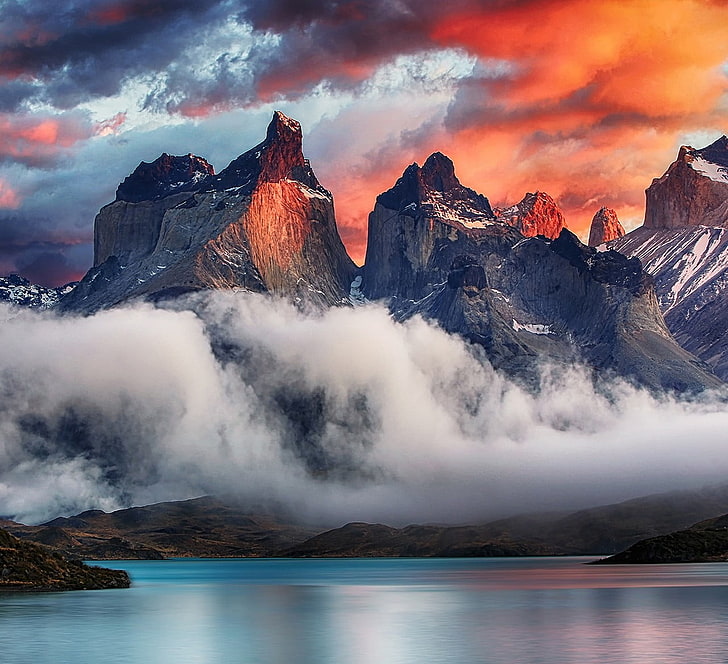 mountain near body of water during golden hour, mountains, Torres del Paine, HD wallpaper