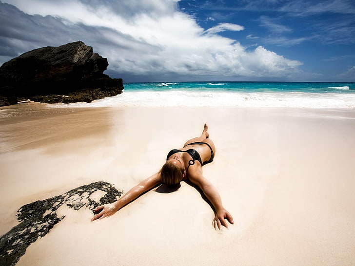 The Beach & the Beauty, women's black string bikini, Nature, HD wallpaper