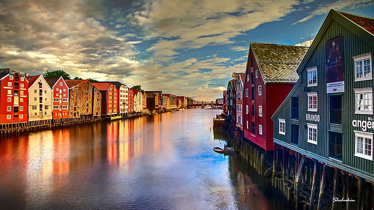 river in the middle of wooden houses during daytime, trondheim, norway, trondheim, norway, HD wallpaper