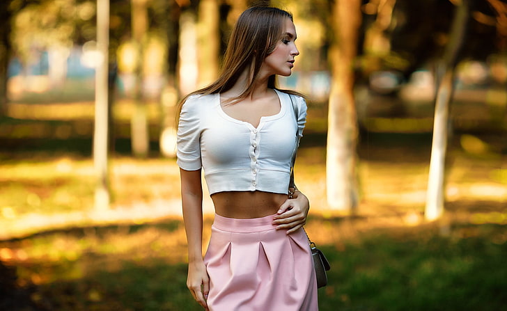 women outdoors, Peter Paszternak, white sweater, pink skirt