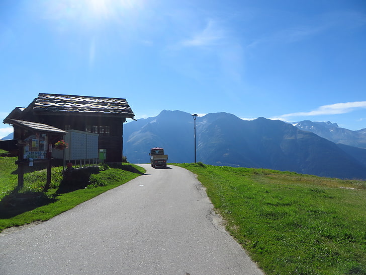 Switzerland, Aletsch Glacier, Rideralp, mountains, road, sky