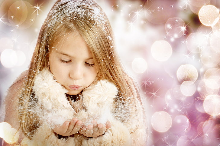 girl's beige fur scarf, snow, children, New year, happy, bokeh, HD wallpaper