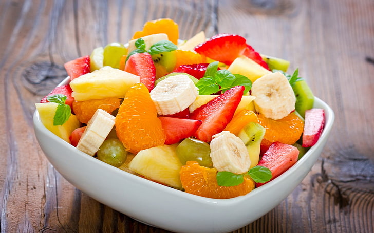 fruit salad, plate, sliced, bananas, citrus, strawberries, food