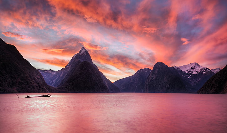 mountains during golden hour, Milford Sound, Fjord, Fiordland National Park, HD wallpaper