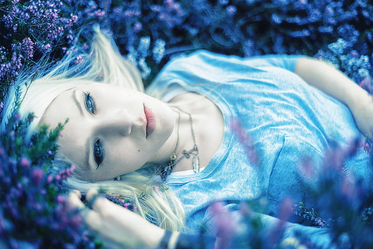 blue eyes, fantasy girl, women, model, lying down, one person