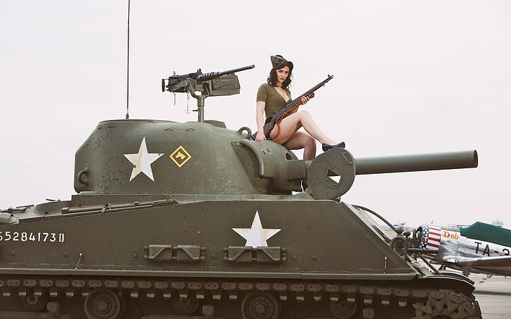brown military tank illustration, girl, weapons, rifle, average, HD wallpaper