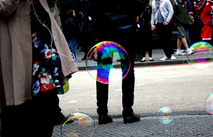 nature, bubbles, multi colored, sphere, real people, day, city