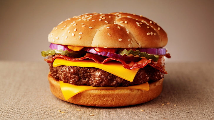 Download Burgers Wallpaper in 1024x576 Resolution