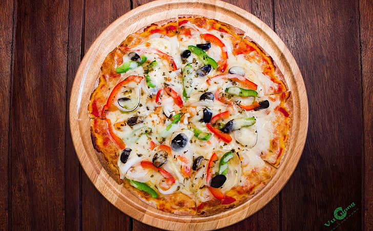 Small Pizza, vegetable pizza, Food and Drink, Wood, pepper, mozzarella, HD wallpaper