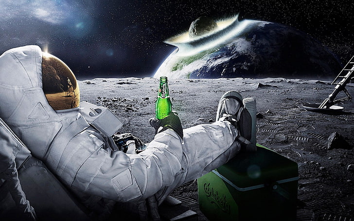 astronaut digital wallpaper, Carlsberg, Moon, advertisements, HD wallpaper