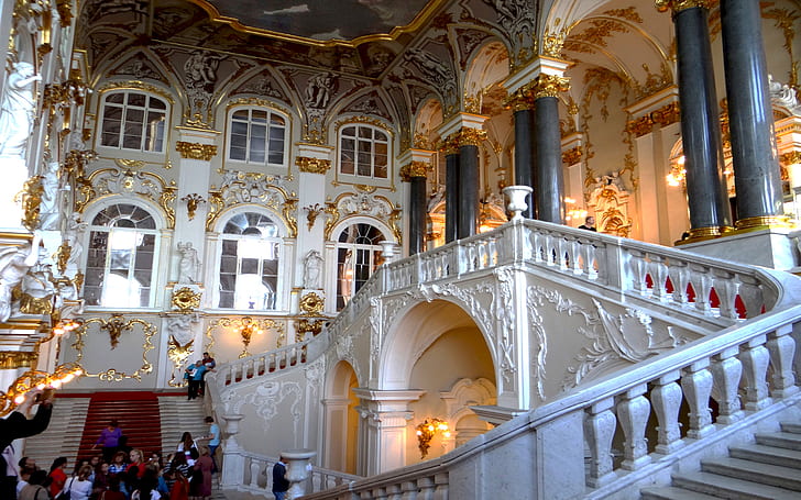 Hermitage Museum, St Petersburg Inside Hermitage Stairs 19047