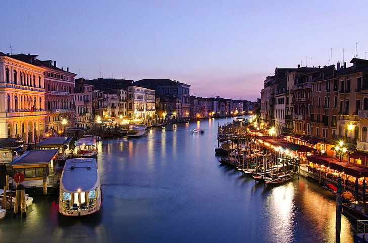 Italy, Venezia city, lights, lighting, boat, gondola, Sea, Buildings