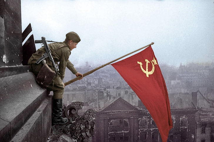 flag of USSR, Victory, The Reichstag, Berlin 1945, Russian soldiers, HD wallpaper