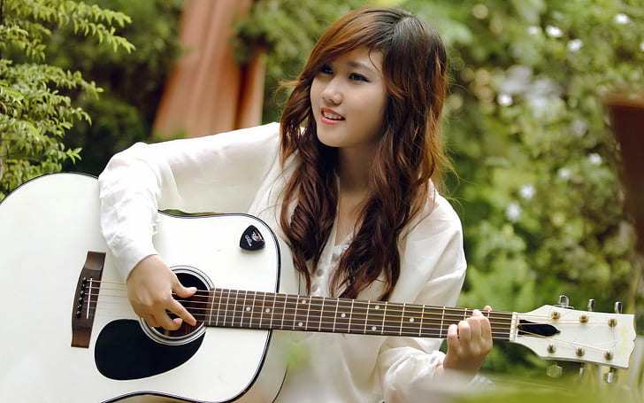 Smile guitar girl, music, asian, HD wallpaper