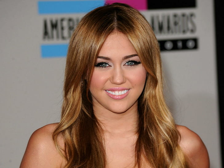 Miley Cyrus 2013 Photo 8, girls, beautiful, famous singer, celebrity gossip, HD wallpaper