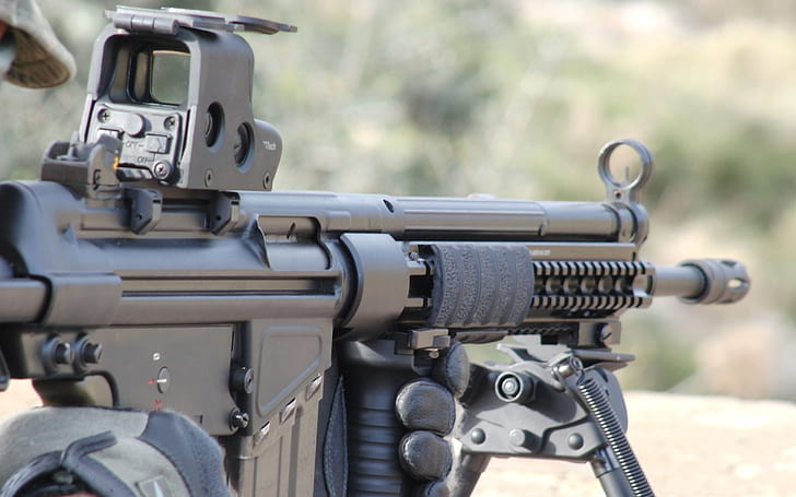 shooter, 62 mm, reflex sight, ammunition equipment, bokeh, G3