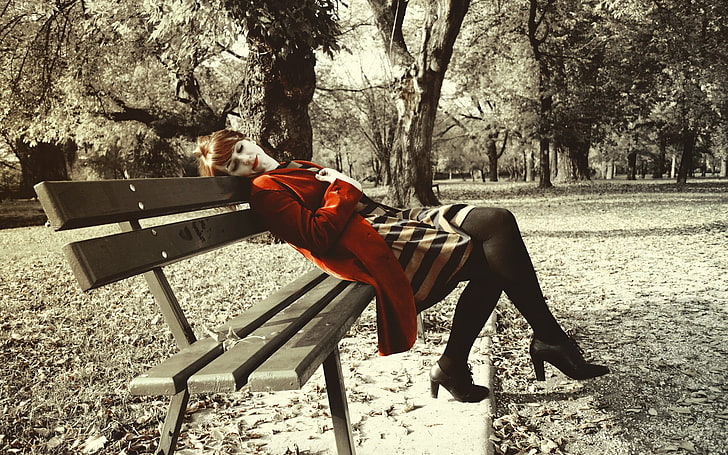 women, selective coloring, heels, redhead, tree, plant, seat
