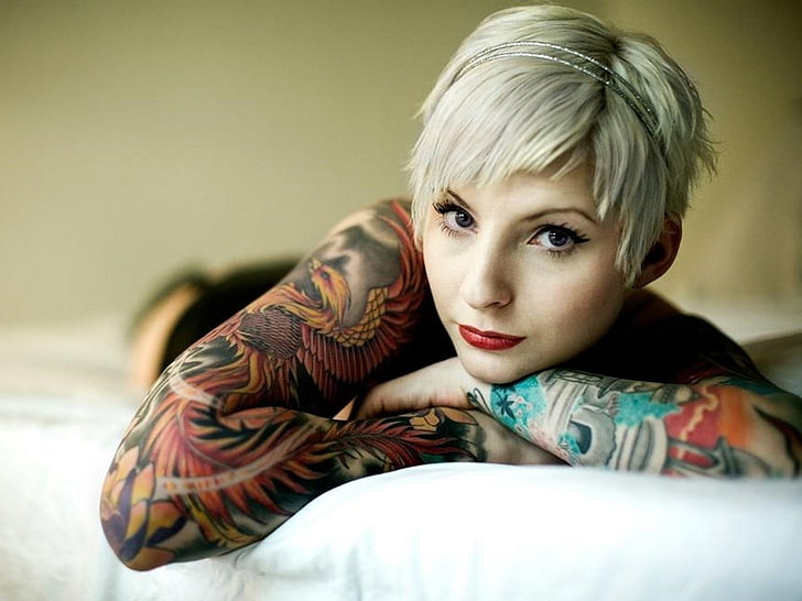 brown and gray right shoulder tattoo, portrait, women, looking at viewer, HD wallpaper