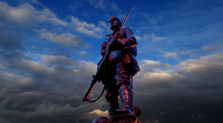 Tommy, man holding sword statue, Army, soldier, ww1, ww2, first world war, HD wallpaper