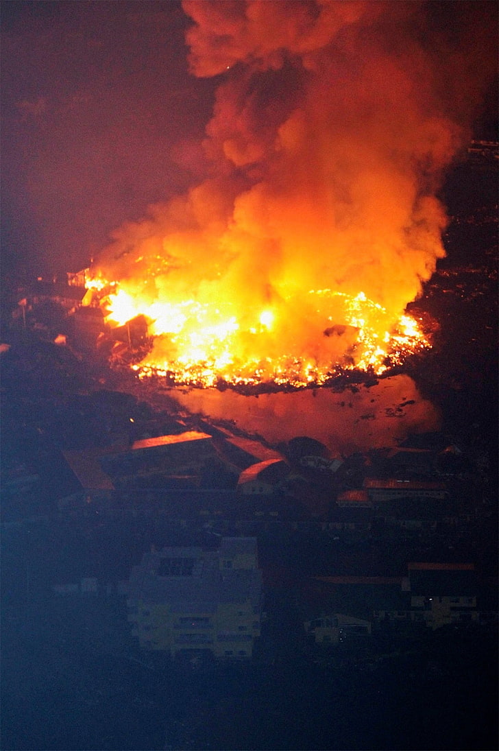 white and gray house, fire, burning, fire - natural phenomenon