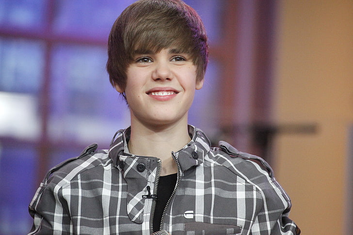 Justin Bieber, shirt, smile, boy, singer, smiling, looking At Camera, HD wallpaper