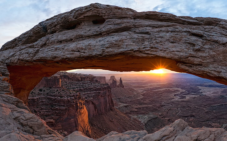 Mesa Arch, brown, canyonlandsnationalpark, canyons, desert, landscape, HD wallpaper