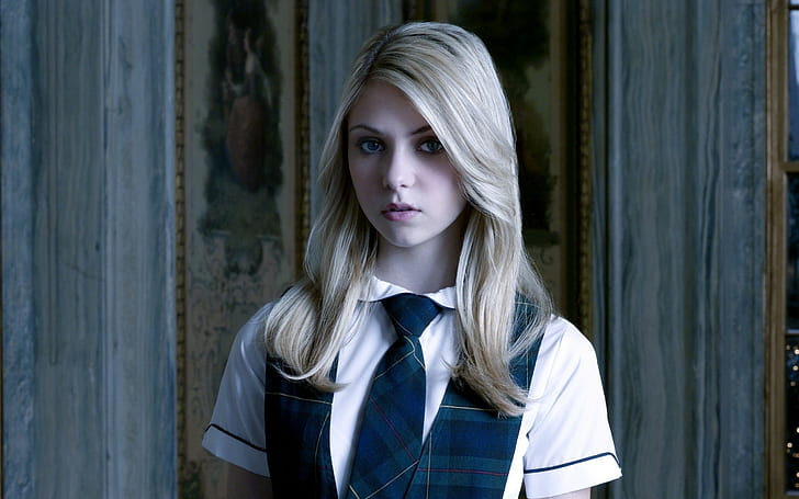 Blonde Schoolgirl