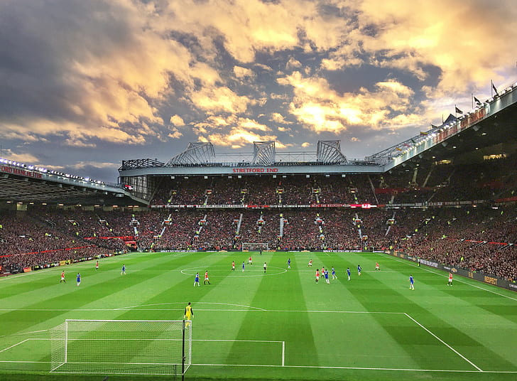 Miễn phí tải về hình nền Manchester United độ phân giải 1080P, 2K, 4K, 5K sẽ giúp cho những người hâm mộ tìm thấy được bộ sưu tập hình nền tuyệt đẹp về đội bóng này. Hãy sử dụng những hình nền này để tạo cho mình một không gian làm việc hay thư giãn đầy đam mê với bóng đá.
