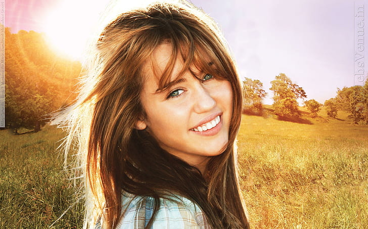 Miley Cyrus Gorgeous Photo 6, miley cyrus, girls, beautiful, famous singer, HD wallpaper