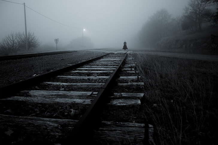 railway, monochrome, women, mist, dark, spooky, fog, direction, HD wallpaper