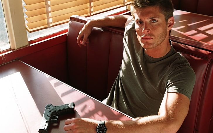 HD wallpaper: Jensen Ackles, actor, Supernatural, Dean Winchester, one  person | Wallpaper Flare