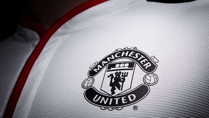 white and black Manchester United textile, football, logo, sport, HD wallpaper